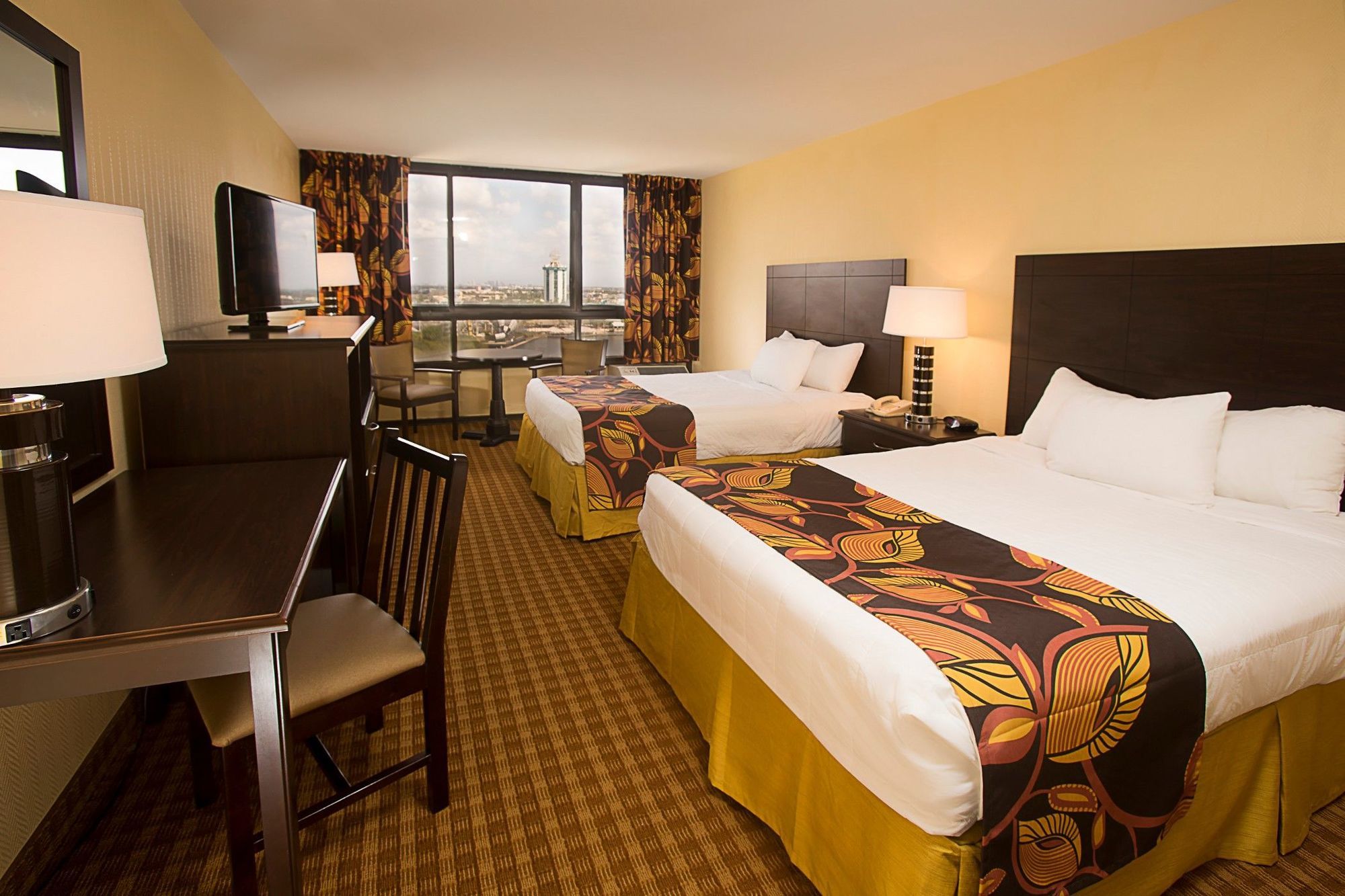 Ramada Plaza By Wyndham Orlando Resort & Suites Intl Drive Exterior photo