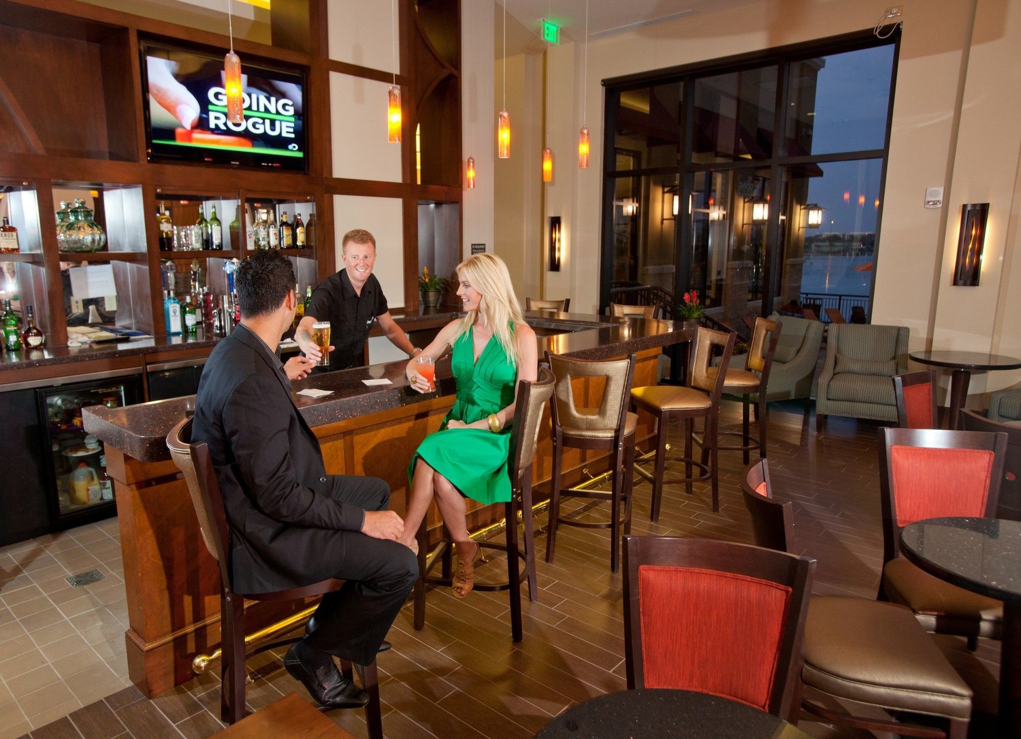 Ramada Plaza By Wyndham Orlando Resort & Suites Intl Drive Exterior photo
